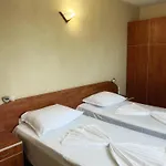 Jambo Hotel